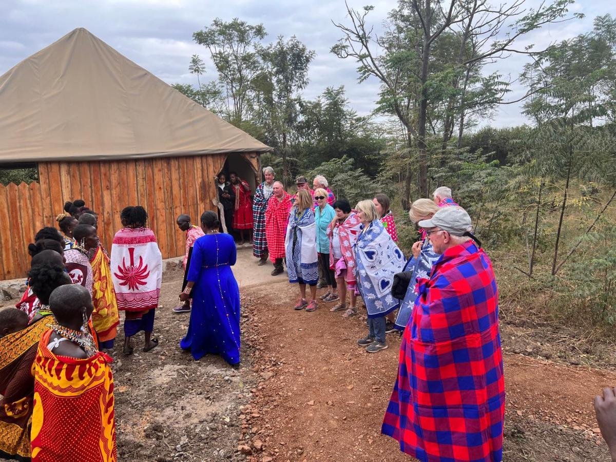 Olaloi Mara Camp Villa Maasai Mara Exteriör bild